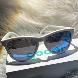 Goodr Iced by Yetis White Sunglasses with Blue Lenses